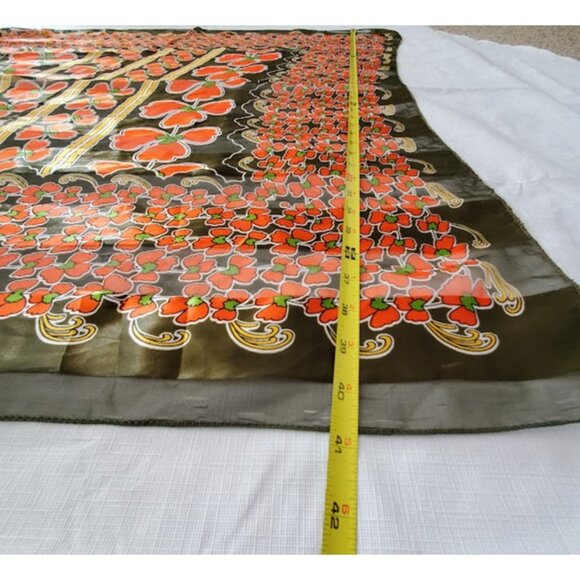 Orange & Green 3 Leaf Clover Shamrock Scarf 39" X 41" - Picture 6 of 6